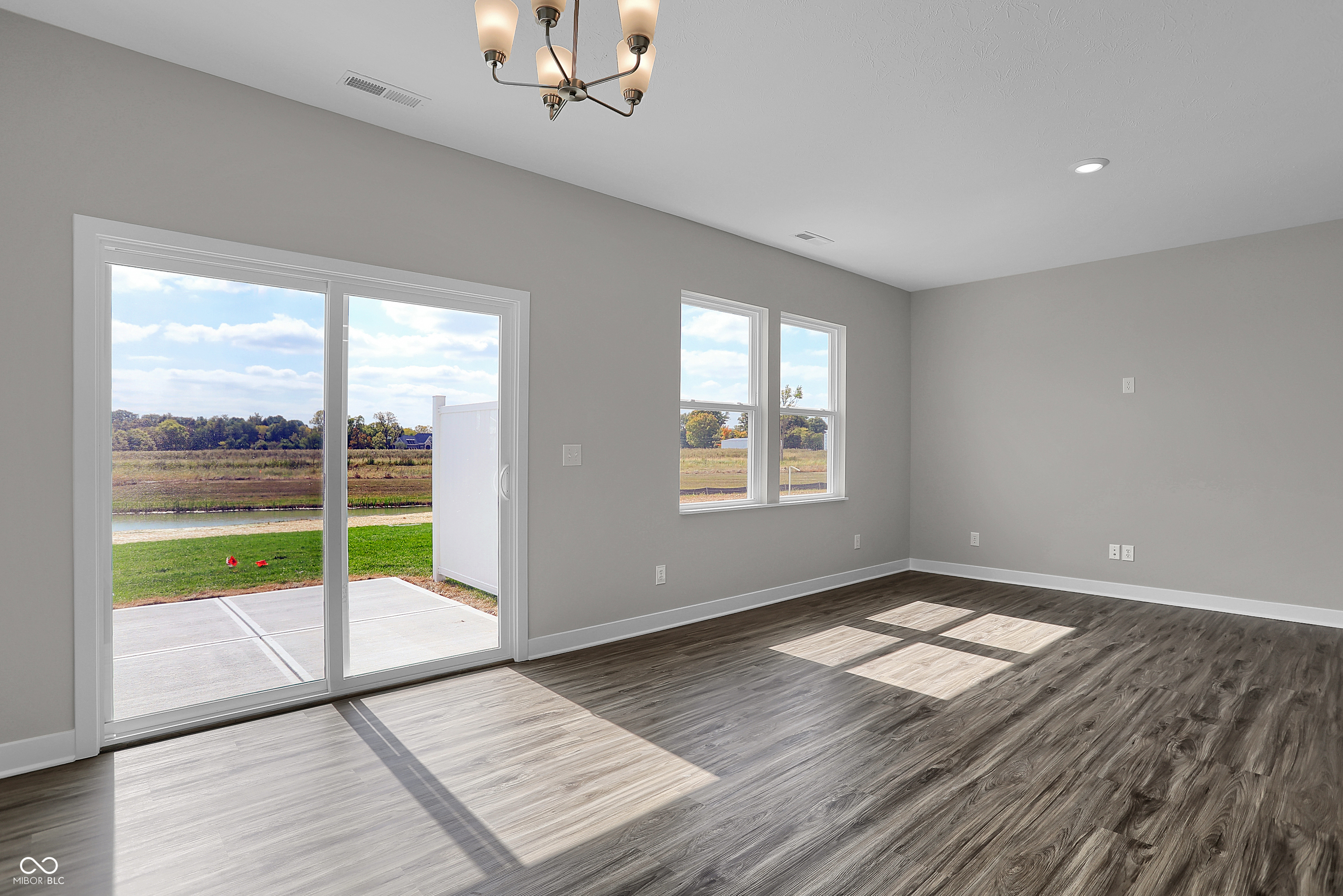 633 Bridgeman Road Avon, IN 46123 - Photo 21 of 32 Gallery Image 21