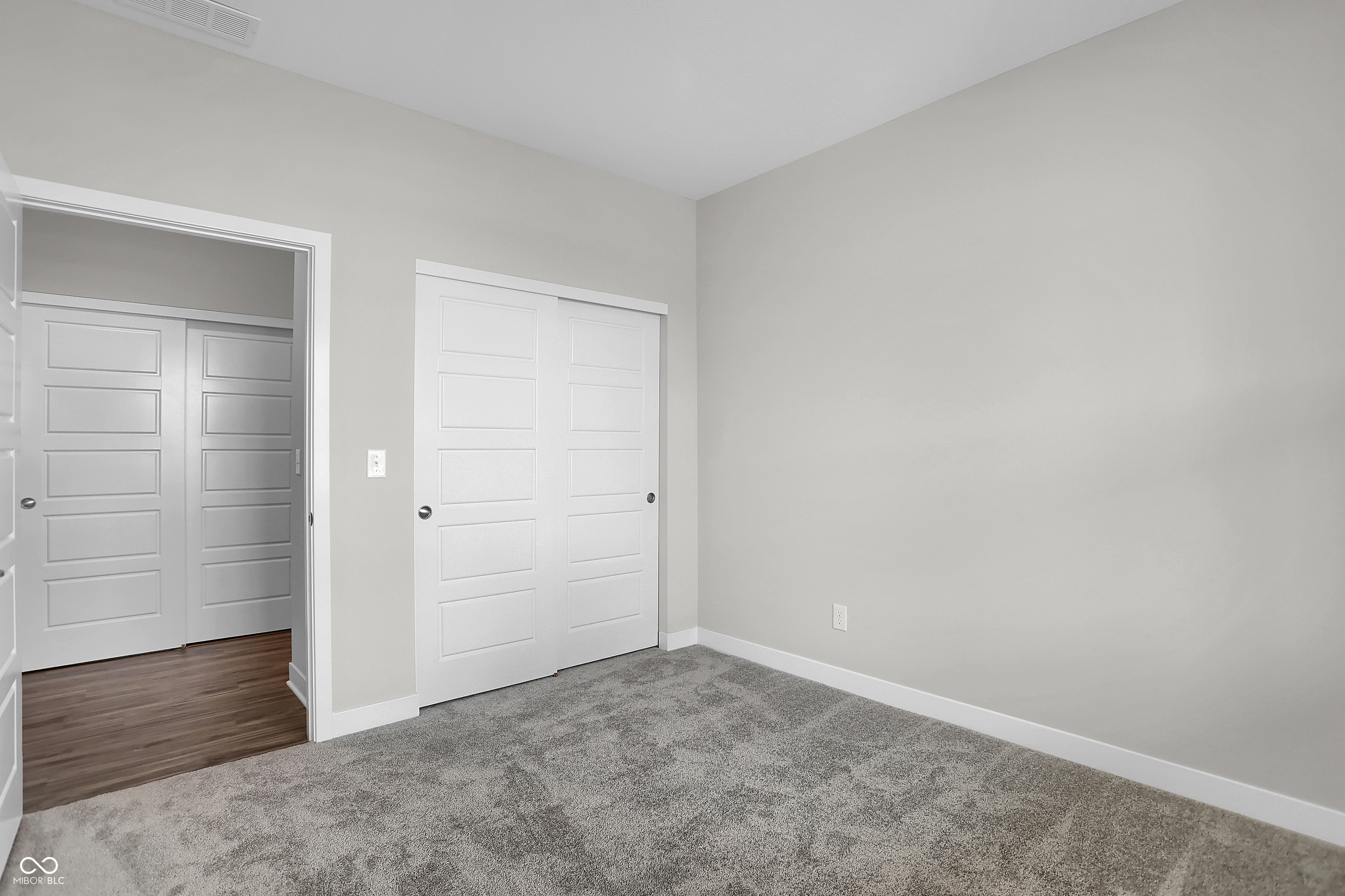 633 Bridgeman Road Avon, IN 46123 - Photo 7 of 32 Gallery Image 7