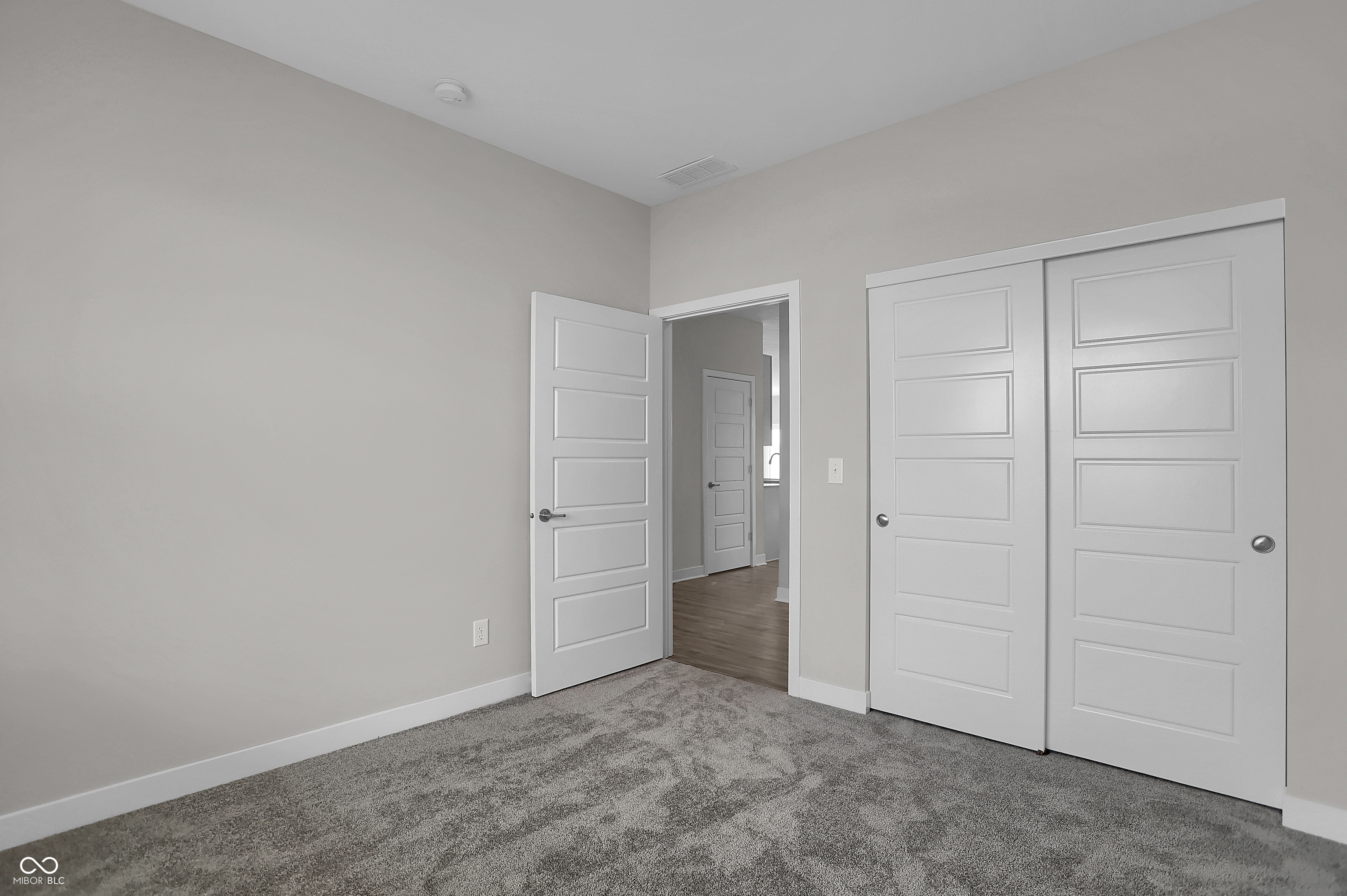 633 Bridgeman Road Avon, IN 46123 - Photo 8 of 32 Gallery Image 8