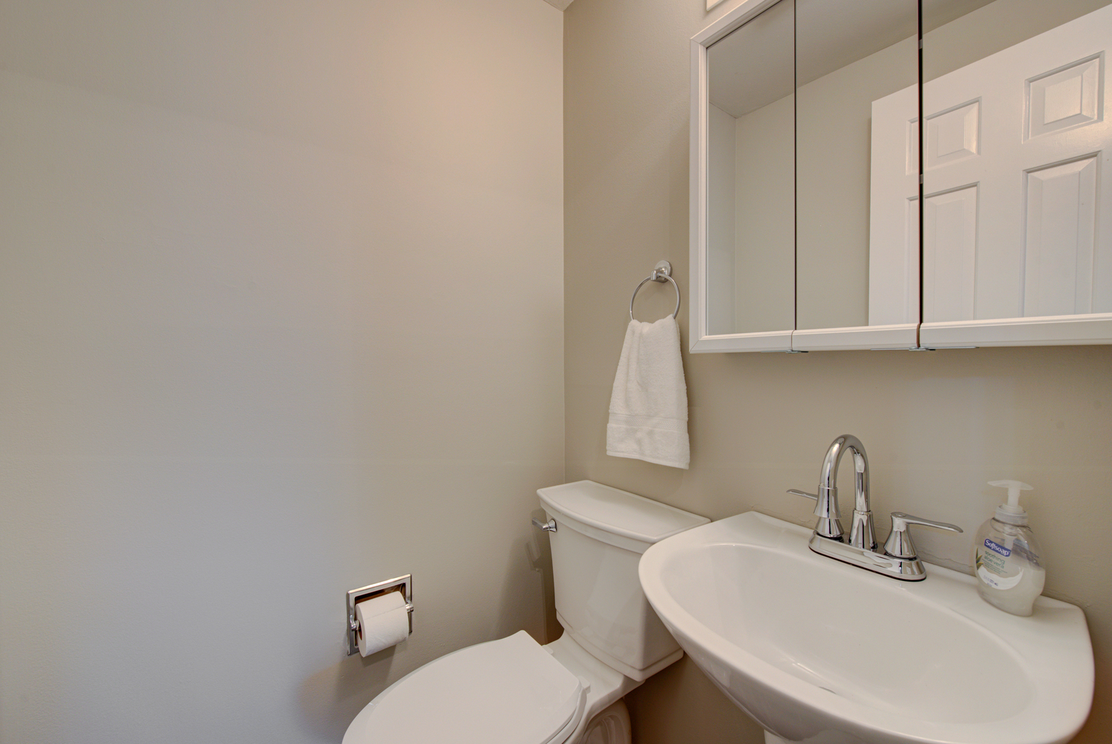 128 Sherman Street Bartlett, IL 60103 - Photo 13 of 39