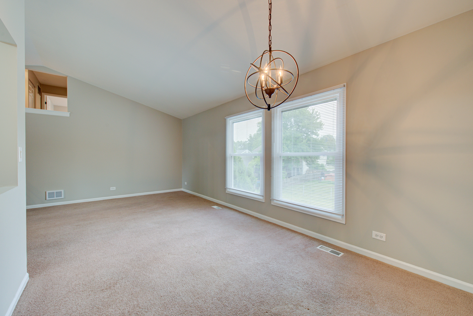 128 Sherman Street Bartlett, IL 60103 - Photo 7 of 39