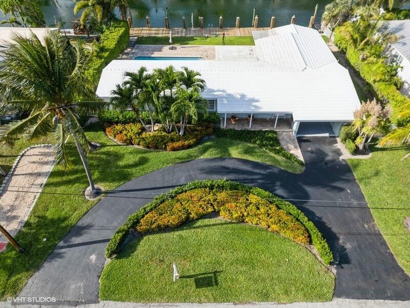 2433 Northeast 24th Street Lighthouse Point, FL 33064 - Photo 11 of 61 27_2433NE24thSt_181_AerialView_Small