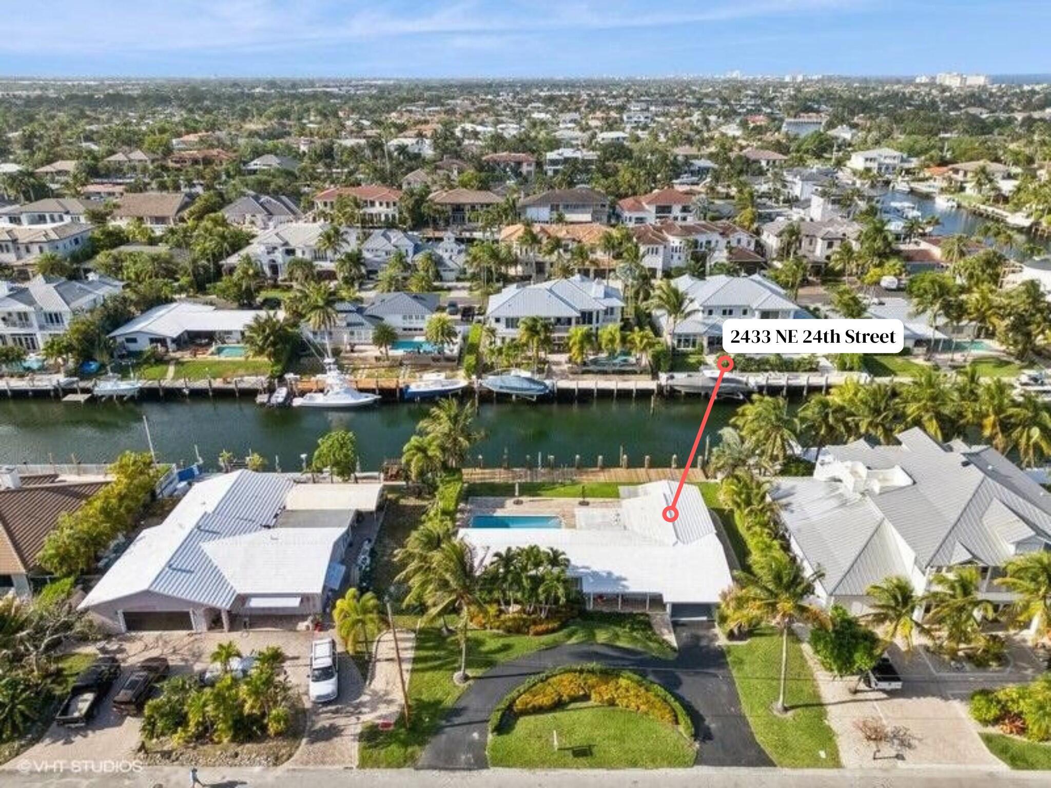 2433 Northeast 24th Street Lighthouse Point, FL 33064 - Photo 12 of 61 3