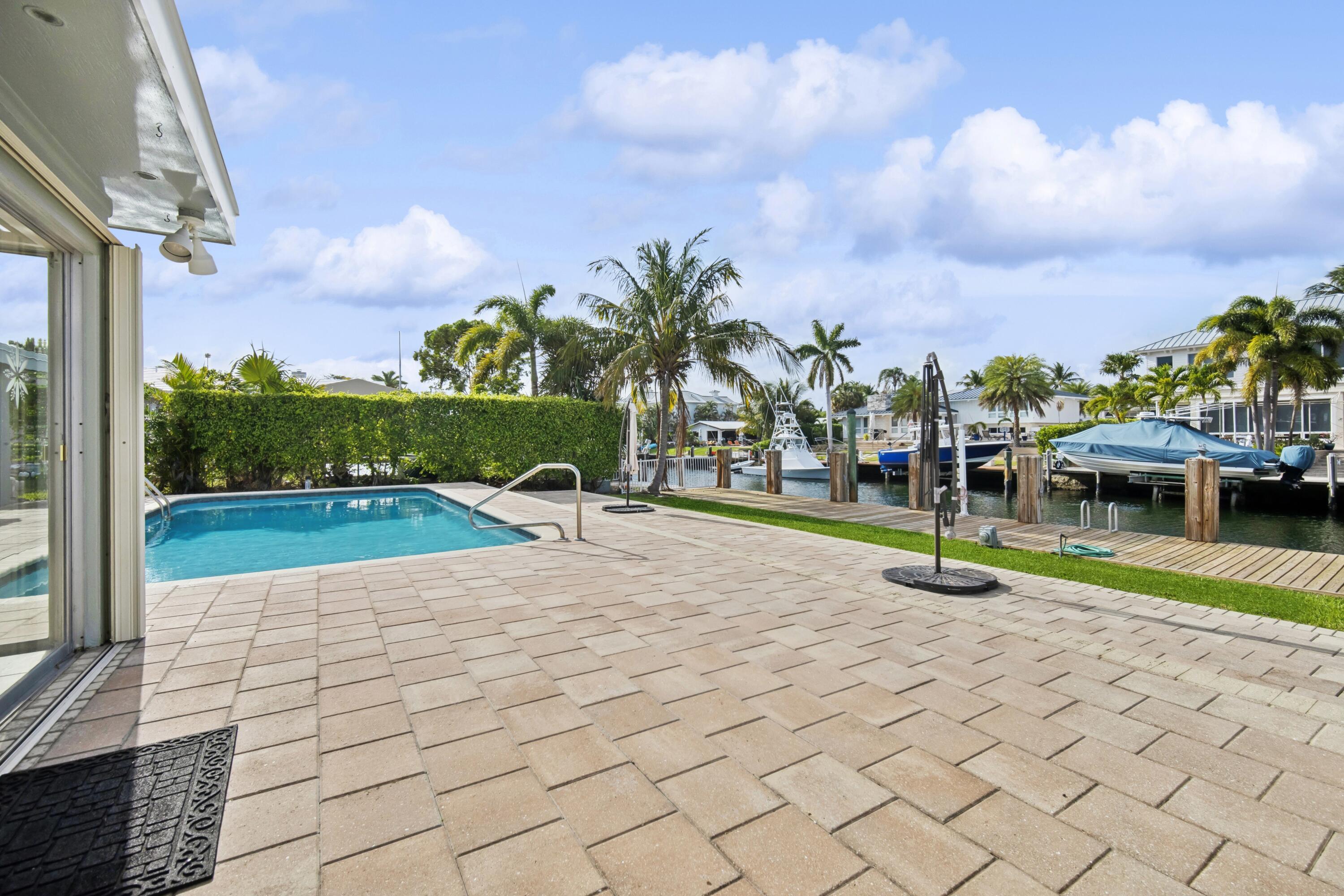 2433 Northeast 24th Street Lighthouse Point, FL 33064 - Photo 51 of 61 VHT-RX-11078111_15.jpg