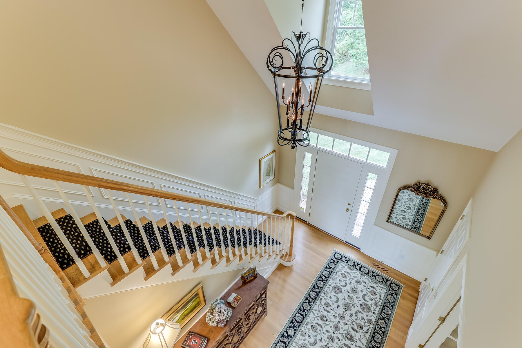 57 Pochet Road Orleans, MA 02653 - Photo 32 of 40 Foyer