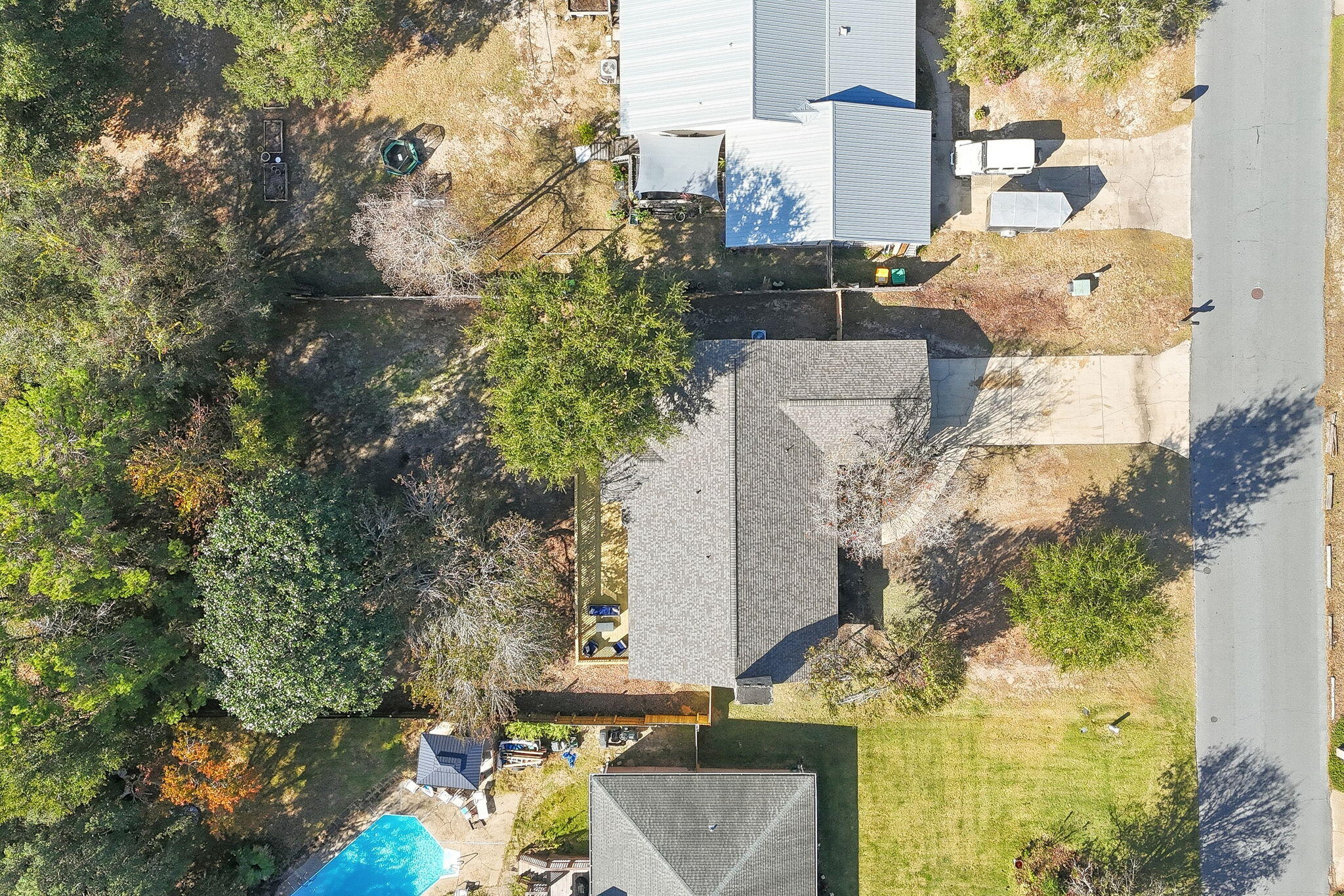 932 Ridgewood Way Niceville, FL 32578 - Photo 47 of 47 aerial view of a house with a yard and large trees