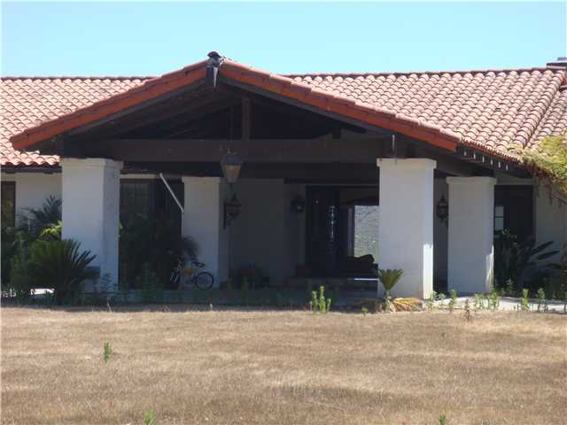 3693 Purer Road Escondido, CA 92029 - Photo 4 of 13 CURRENT condition of entrance