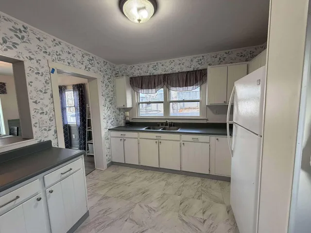 $164,900 | 4 Lancaster Avenue, Guilford, ME 04443