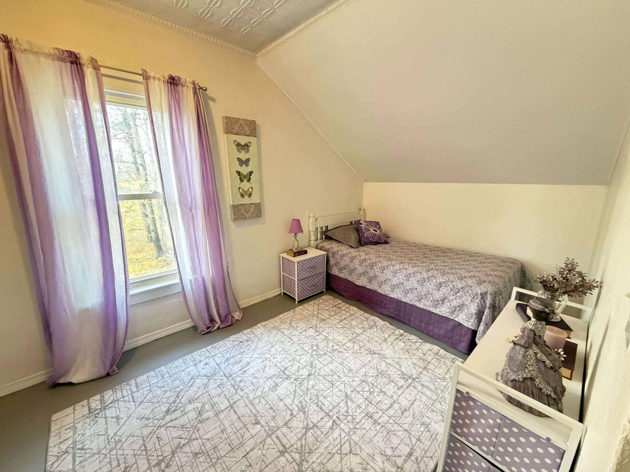 4 Lancaster Avenue Guilford, ME 04443 - Photo 6 of 21 bed2