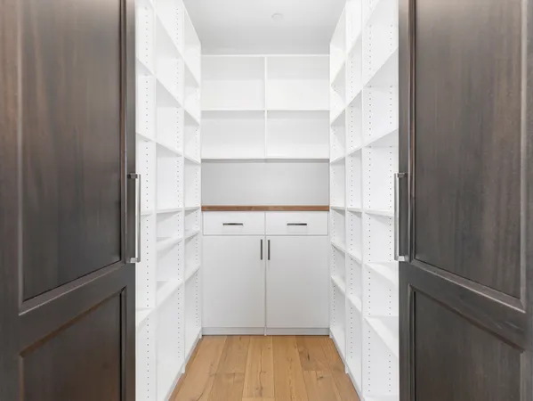 $1,875,000 | 110 South Washington Street, Unit 400, Naperville, IL 60540