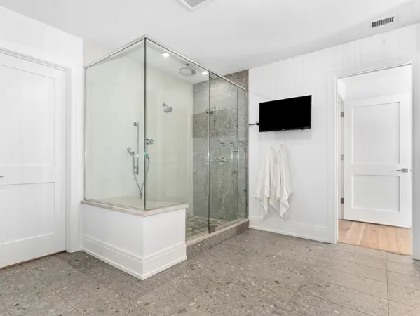 $1,875,000 | 110 South Washington Street, Unit 400, Naperville, IL 60540