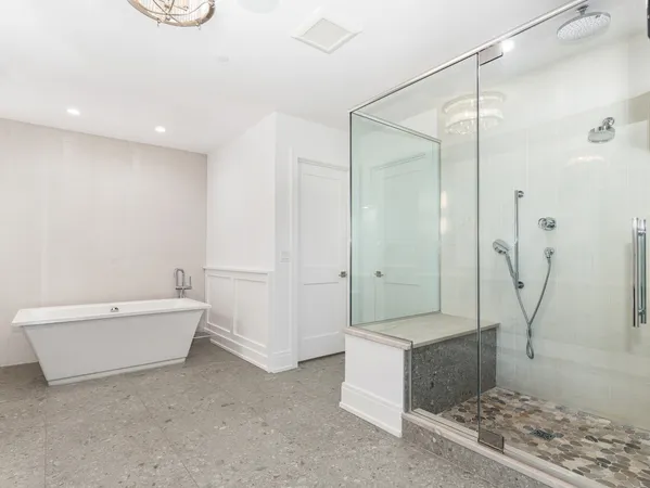 $1,875,000 | 110 South Washington Street, Unit 400, Naperville, IL 60540