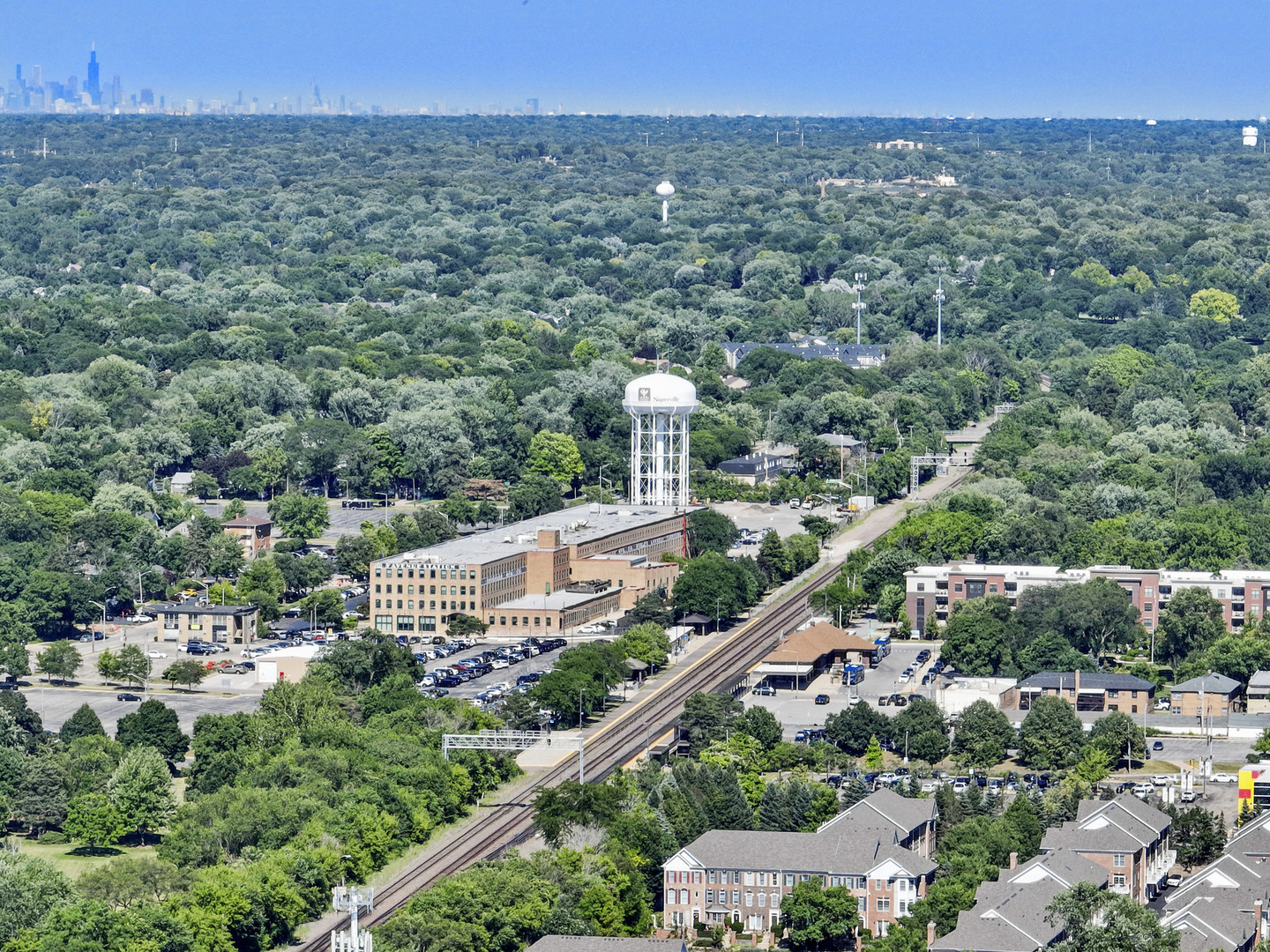110 South Washington Street, Unit 400 Naperville, IL 60540 - Photo 47 of 54 a view of a city from a balcony