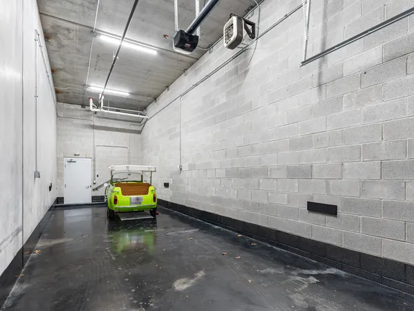 $1,875,000 | 110 South Washington Street, Unit 400, Naperville, IL 60540