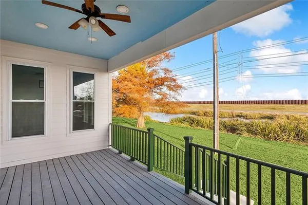 $425,000 | 4060 Hamlet Place, Chalmette, LA 70043