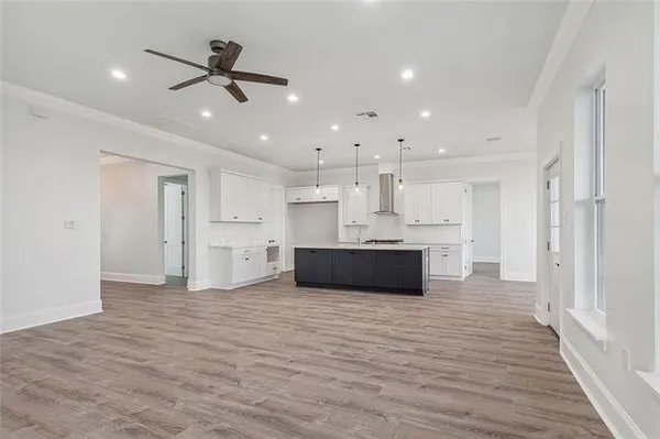 $425,000 | 4060 Hamlet Place, Chalmette, LA 70043