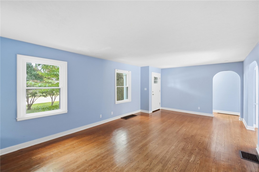 2775 South Limestone Street Springfield, OH 45506 - Photo 10 of 41 Gallery Image 10