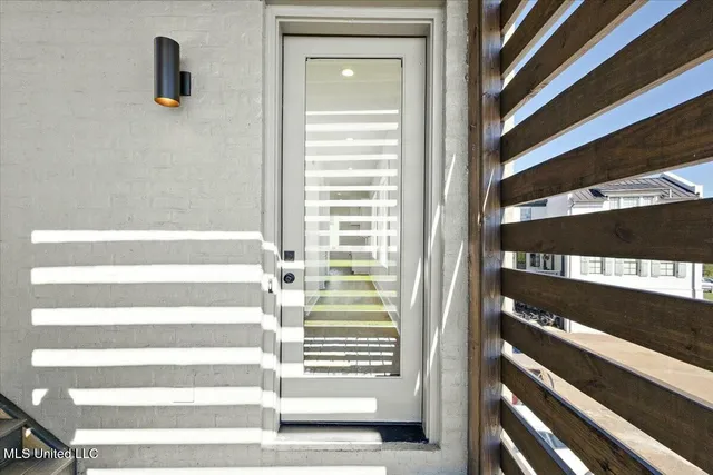 $3,250 | 253 North Natchez Drive, Unit 201, Madison, MS 39110