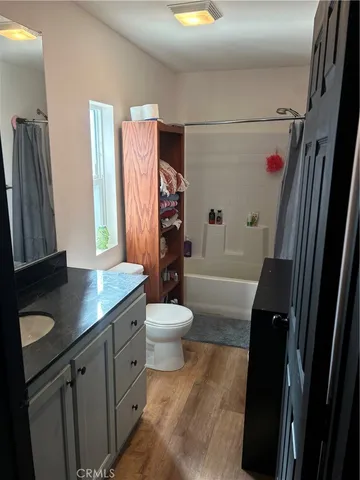 a view of a back yard of the house