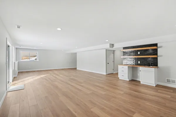 $649,914 | 8683 Camomile Drive, Augusta, MI 49012