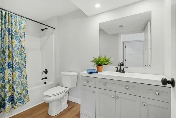 $649,914 | 8683 Camomile Drive, Augusta, MI 49012