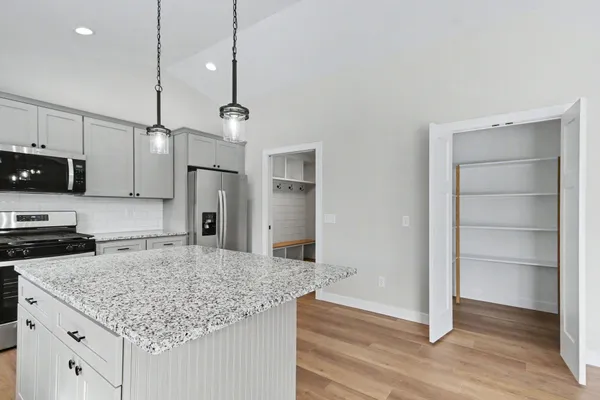 $649,914 | 8683 Camomile Drive, Augusta, MI 49012