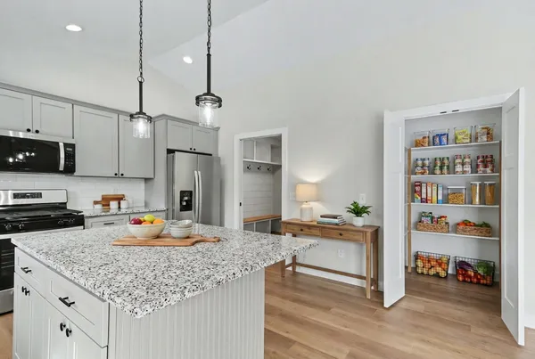 $649,914 | 8683 Camomile Drive, Augusta, MI 49012