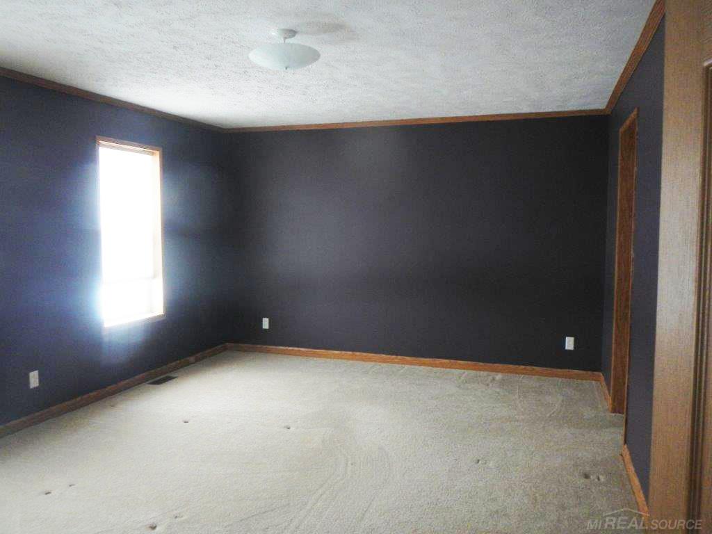5510 East Shabbona Road Deckerville, MI 48427 - Photo 5 of 17 Gallery Image 5