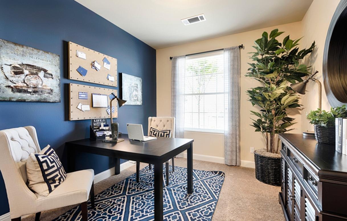849 Strada Street, Unit 77 Lemoore, CA 93245 - Photo 5 of 10 Gallery Image 5