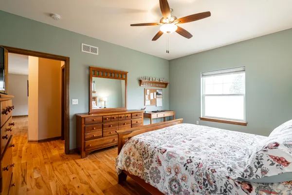 $744,900 | 4915 Meadowview Court, Grafton, WI 53024