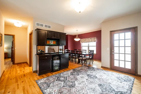 $744,900 | 4915 Meadowview Court, Grafton, WI 53024