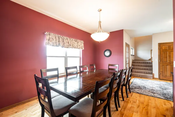 $744,900 | 4915 Meadowview Court, Grafton, WI 53024