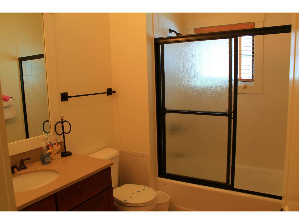 15 Riverside Terrace Drive, Unit 5 Lincoln, NH 03251 - Photo 17 of 32 Gallery Image 17