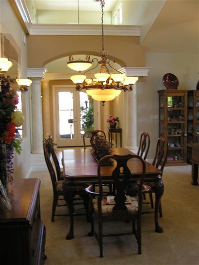Arches, columns and lofty ceilings all create a delicious atmosphere for formal dining....