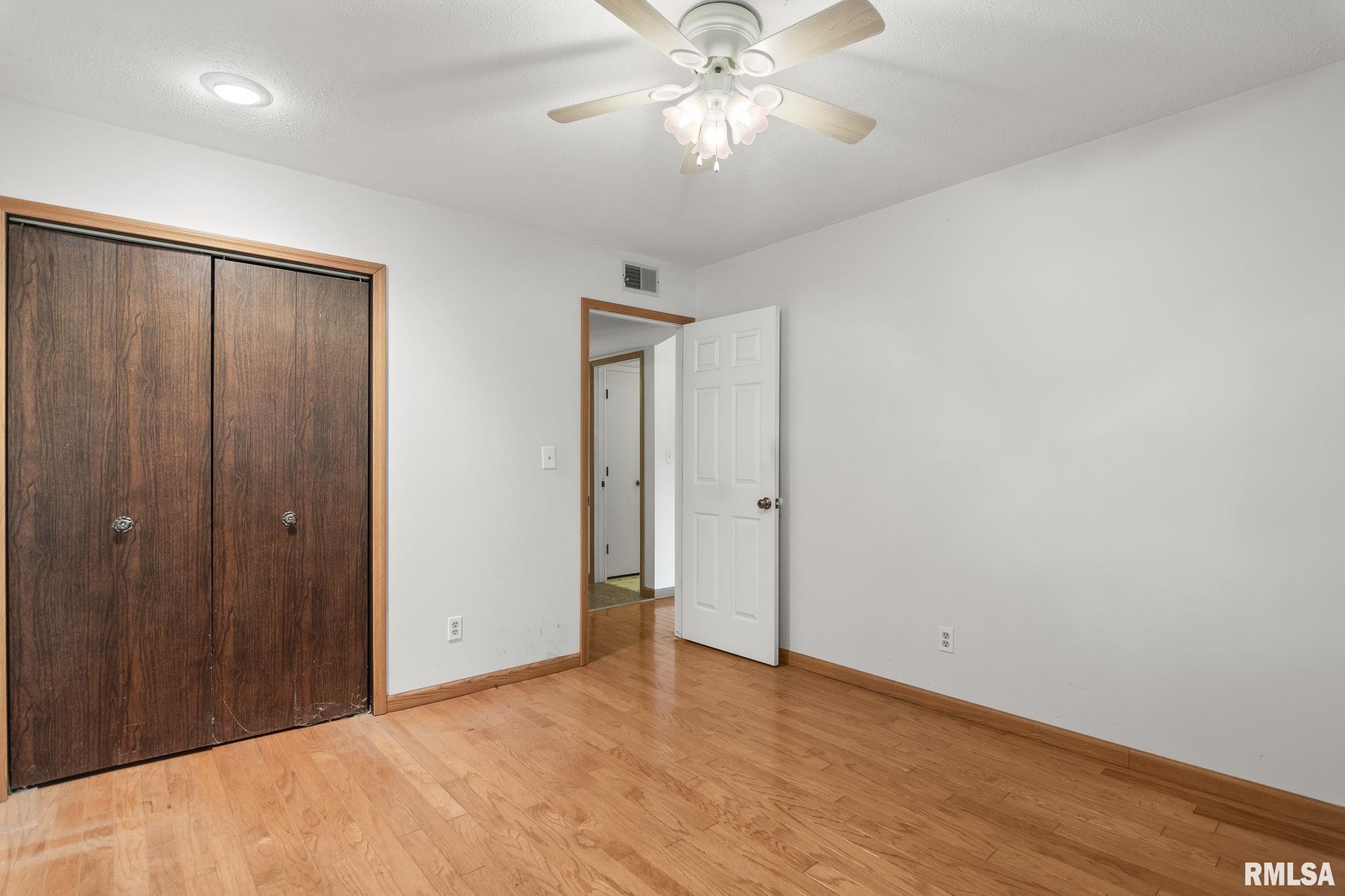 2013 Scarbrough Road Springfield, IL 62702 - Photo 13 of 31