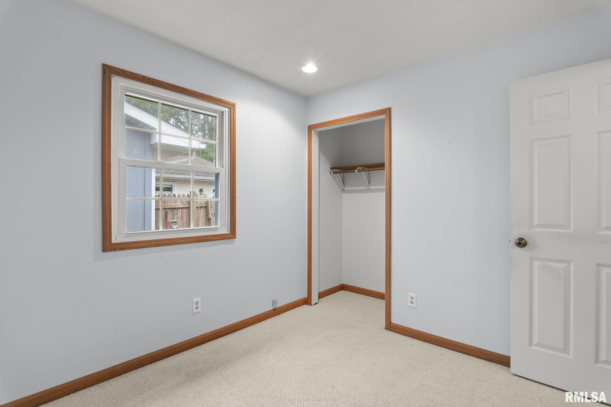 2013 Scarbrough Road Springfield, IL 62702 - Photo 22 of 31