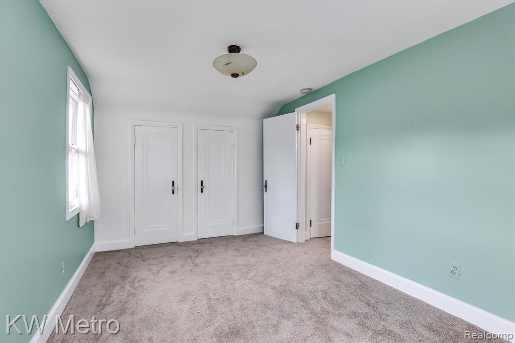 407 Touraine Road Grosse Pointe Farms, MI 48236 - Photo 28 of 43