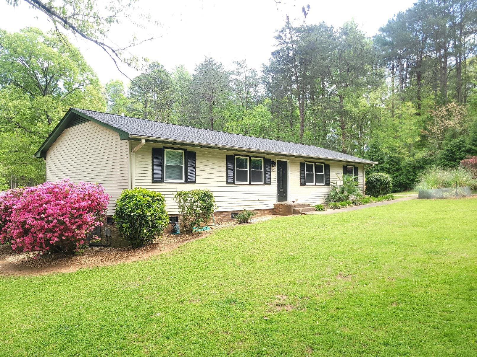 1123 State Rd S-11-54 Gaffney, SC 29340 - Photo 1 of 44 Gallery Image 1
