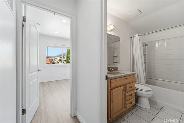 $4,995 | 12656 Nola Place, Granada Hills, CA 91344