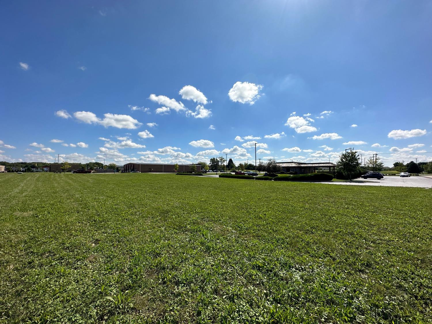 10838 Pike Street Winfield, IN 46307 - Photo 3 of 9 1500x1125