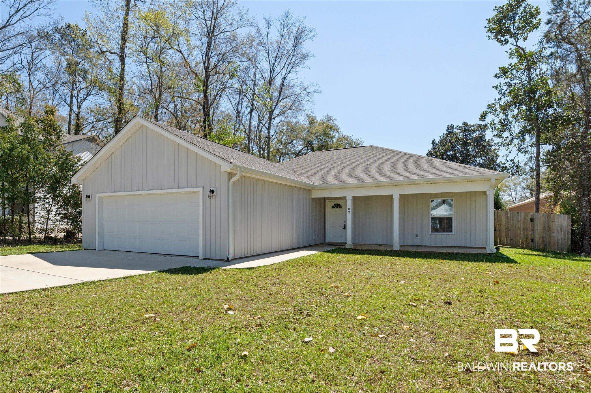 409 Oakleigh Circle Foley, AL 36535 - Photo 1 of 21 Covered Front Porch