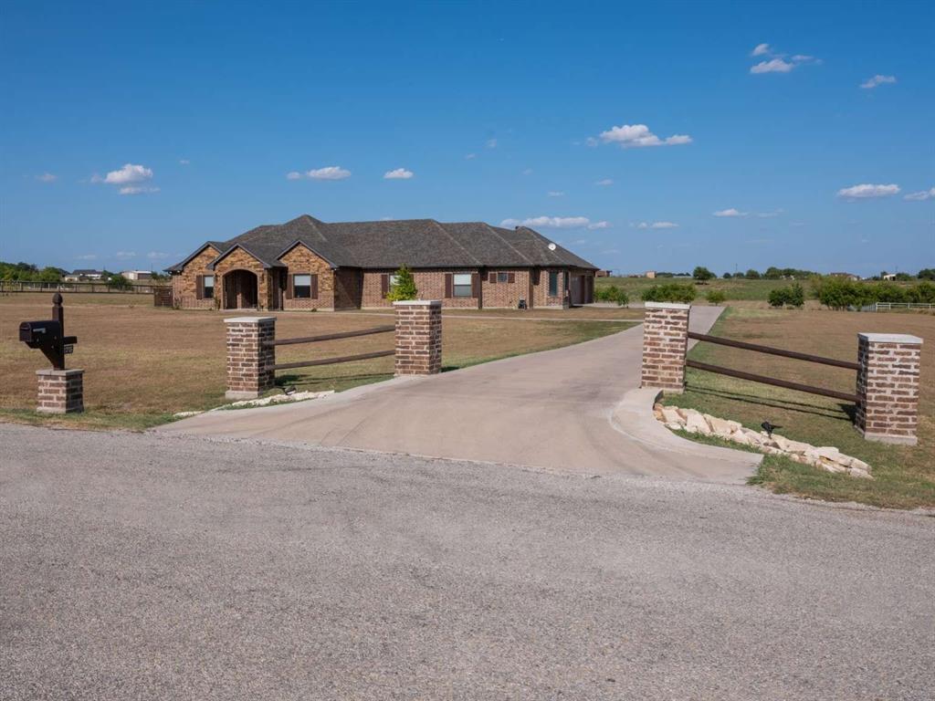 175 Hawk Ridge Road Decatur, TX 76234 - Photo 1 of 1 View of front of property with a front lawn