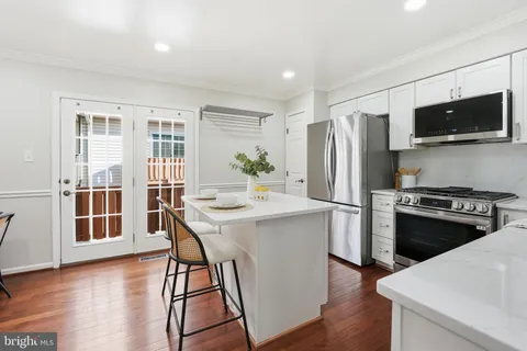 $775,000 | 3017 22nd Street South, Arlington, VA 22204