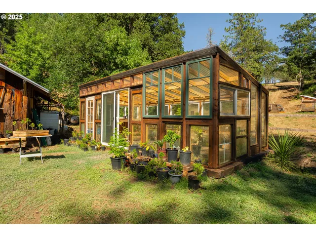 $454,000 | 0 Rice Creek Road, Winston, OR 97496