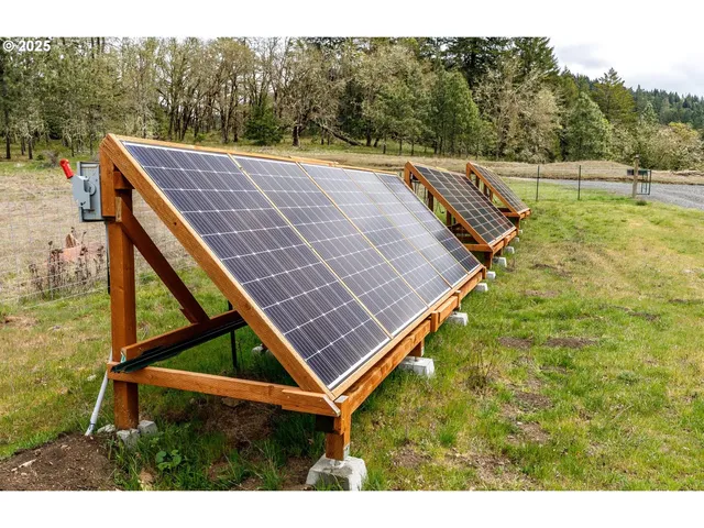 $454,000 | 0 Rice Creek Road, Winston, OR 97496