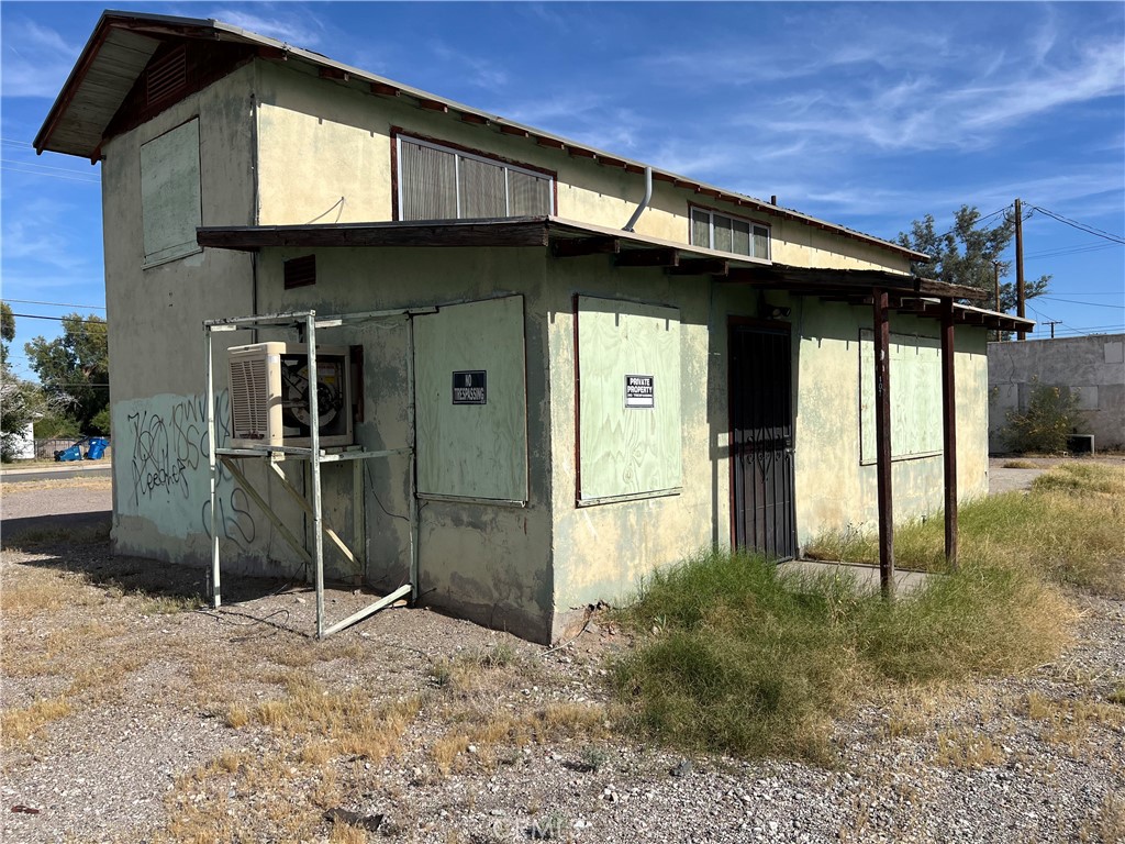 107 Walnut Street Needles, CA 92363 - Photo 1 of 1 Front