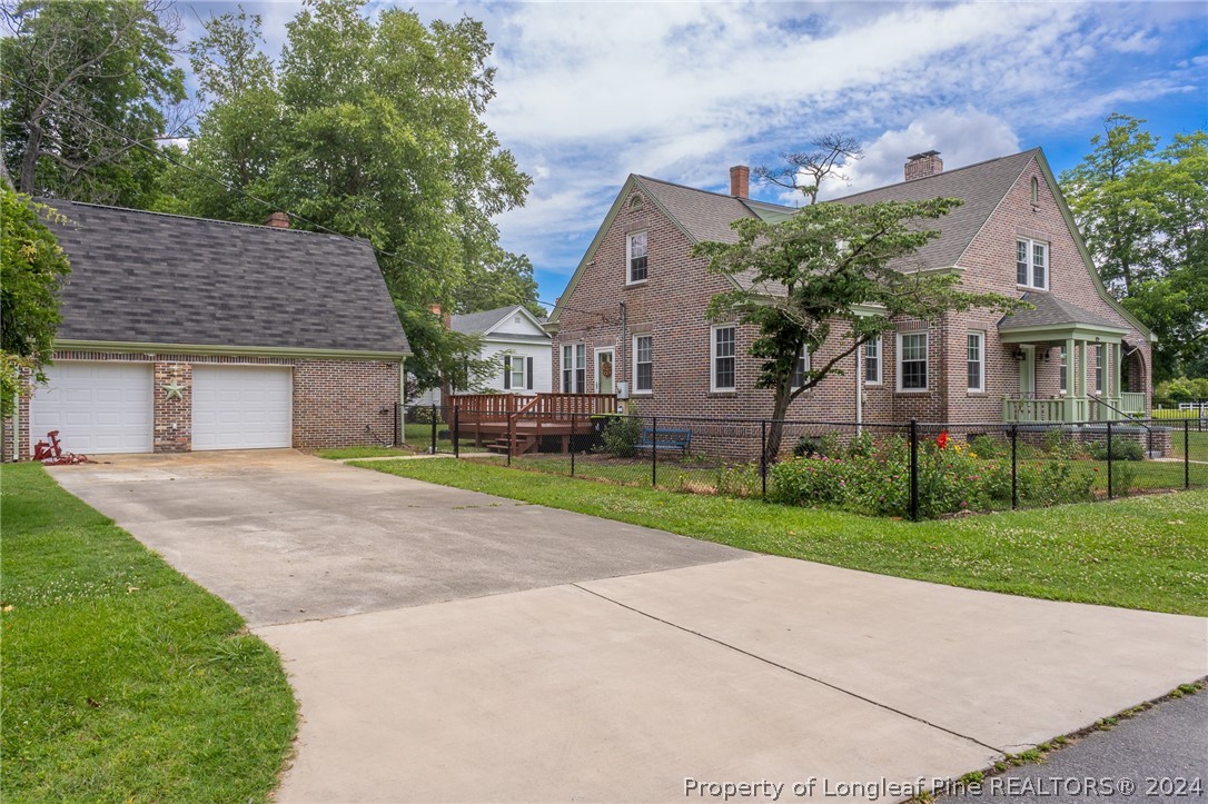 502 West Roseboro St  