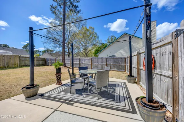 $2,200 | 2201 Foliage Court, Wilmington, NC 28411