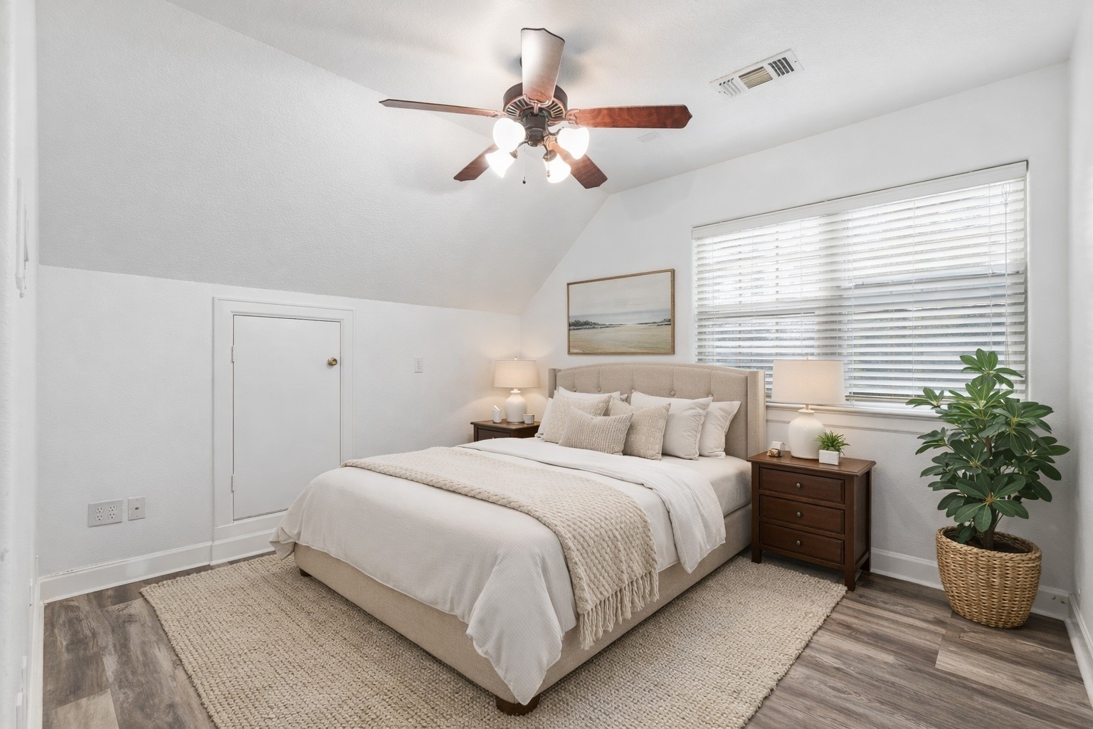 20407 Deer Run Road Damon, TX 77430 - Photo 19 of 29 Virtually staged