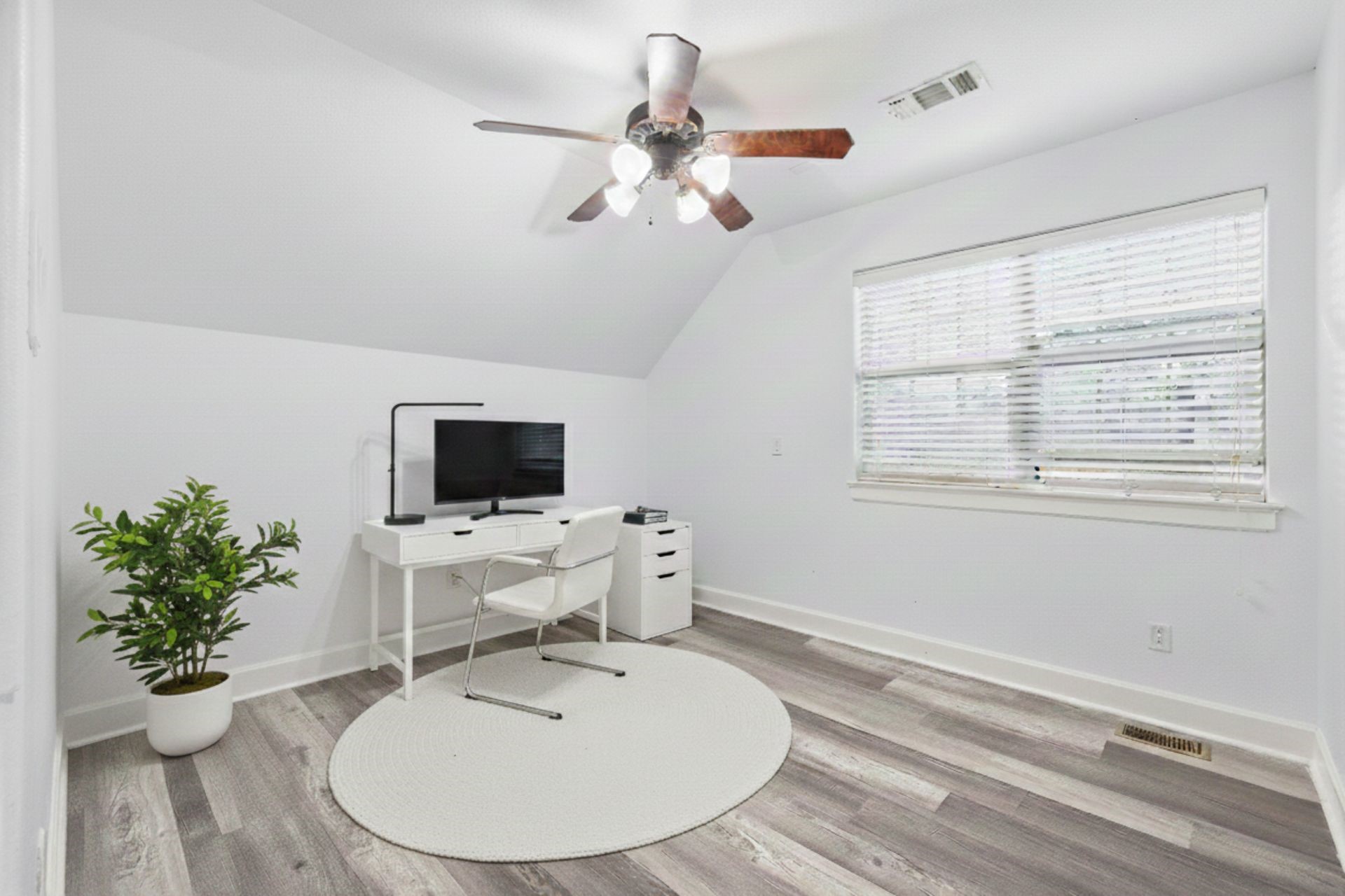 20407 Deer Run Road Damon, TX 77430 - Photo 20 of 29